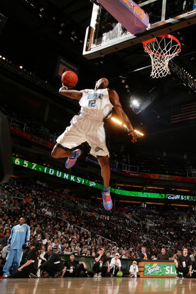 他用干净手 他用干净手