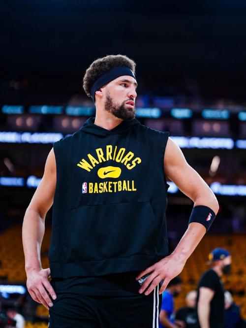 讲故事逼弃 讲故事逼弃